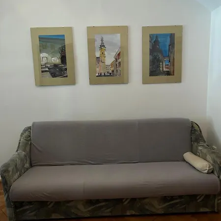 Ultra Apartman